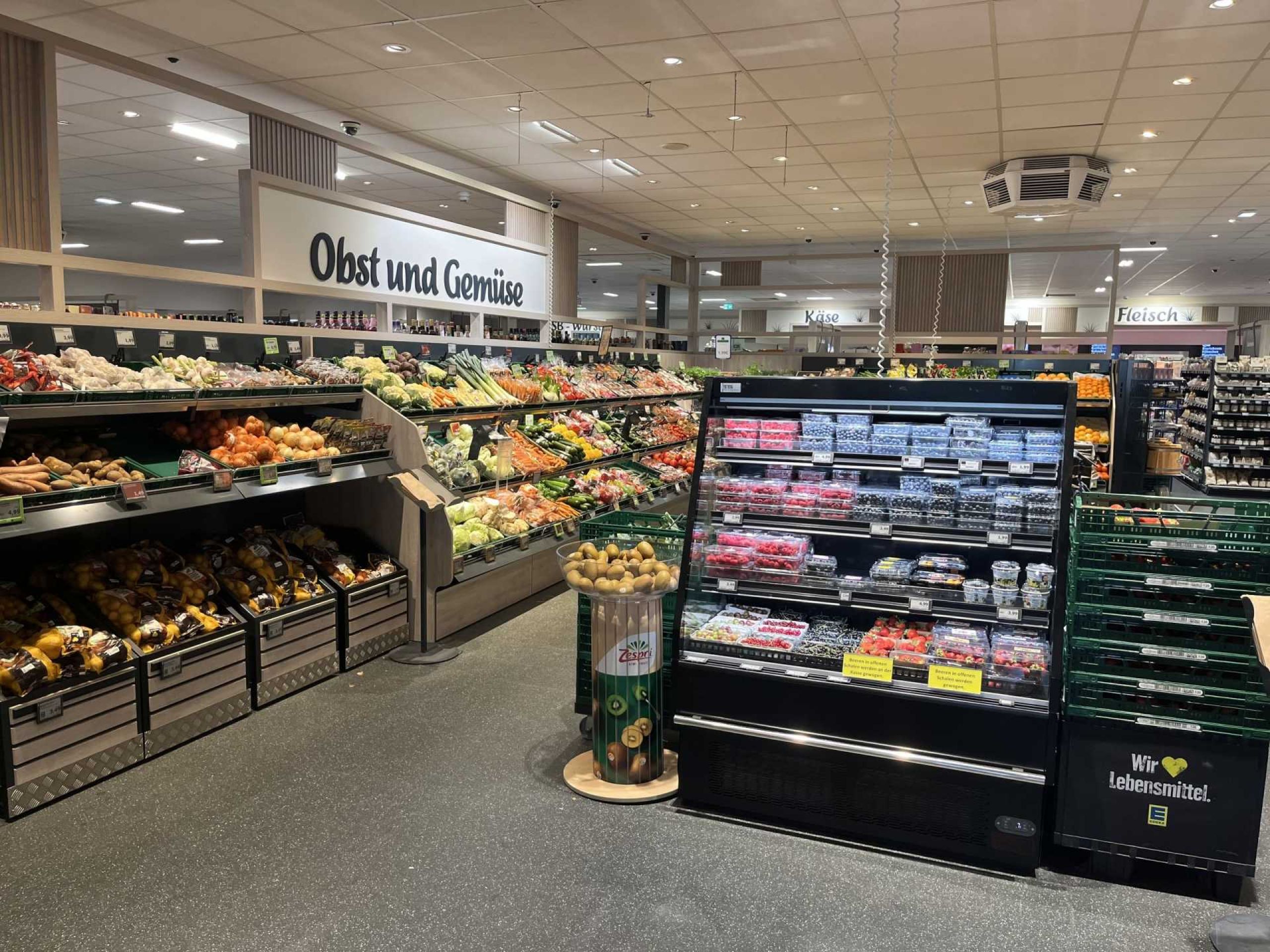 Edeka Kieckhefen - Innenansicht